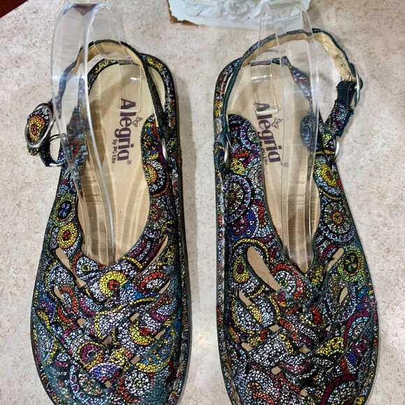 Alegria Freesia Rainbow Mosaic Mules Size 9 Slip On Multi Color Comfort Shoe - Picture 3 of 8